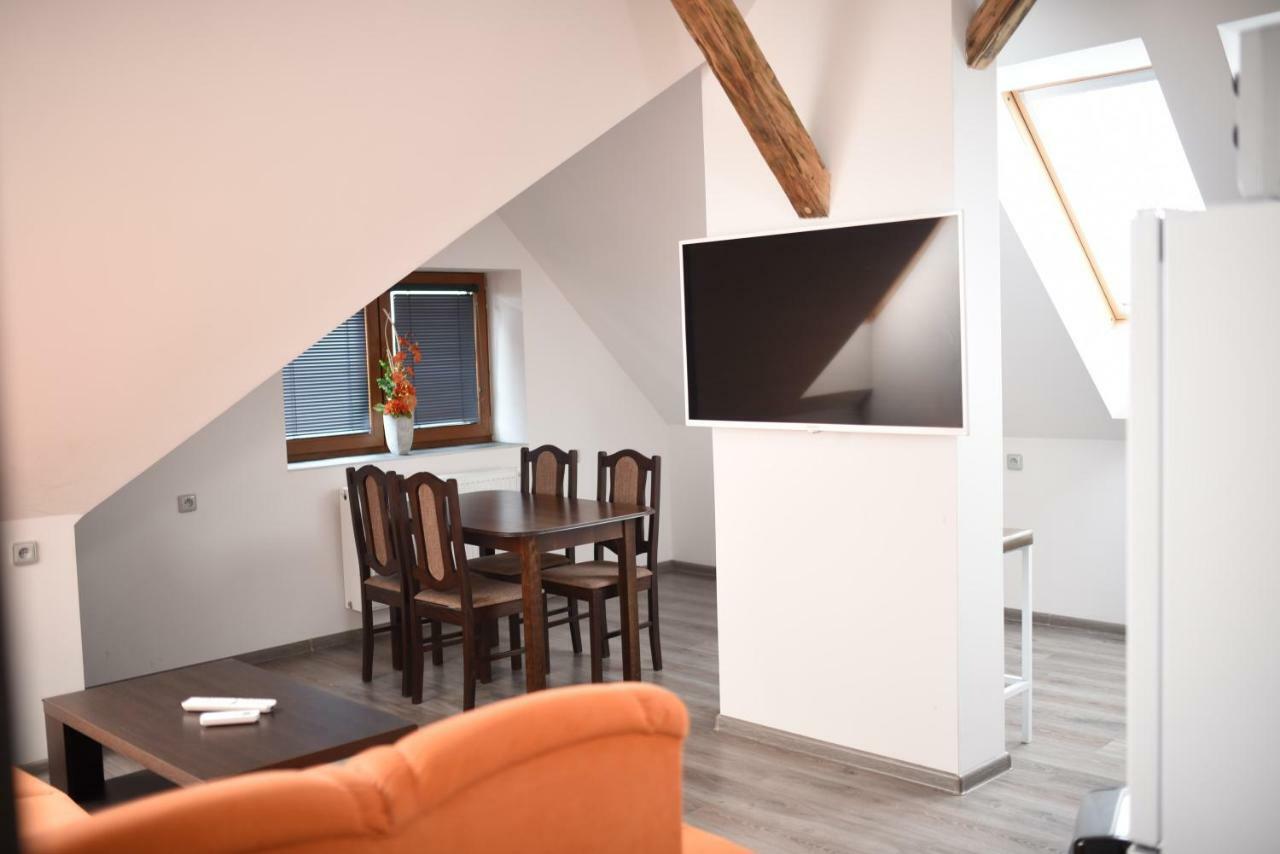 Villa U Areny Ostrava Ngoại thất bức ảnh